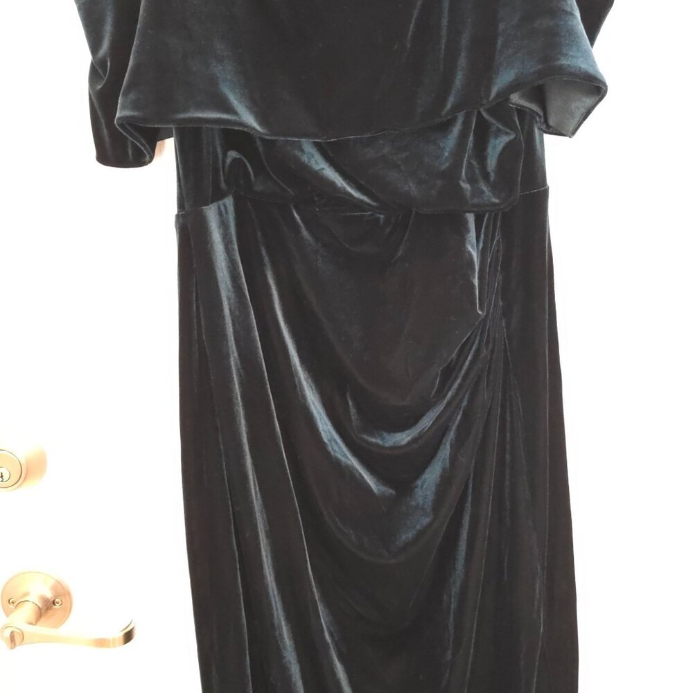 Vince Camuto Off-The-Shoulder Green Velvet Cocktail Holiday Party Dress Size 14 - Picture 8 of 16